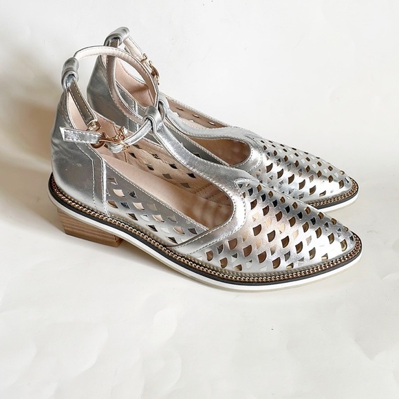Silver Perforated Ankle Strap Stacked Heel Custom Made Dance Shoes size 7 - Picture 2 of 15